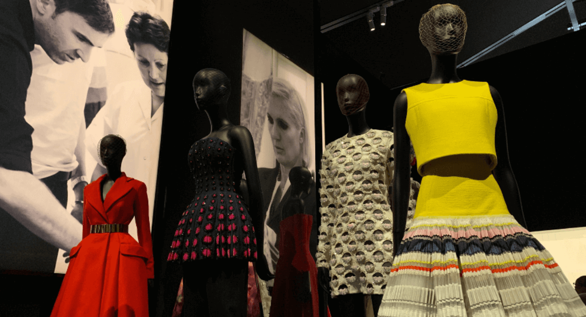 23 Exciting Fashion Designers Facts for 2024